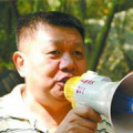 女生被打光屁股